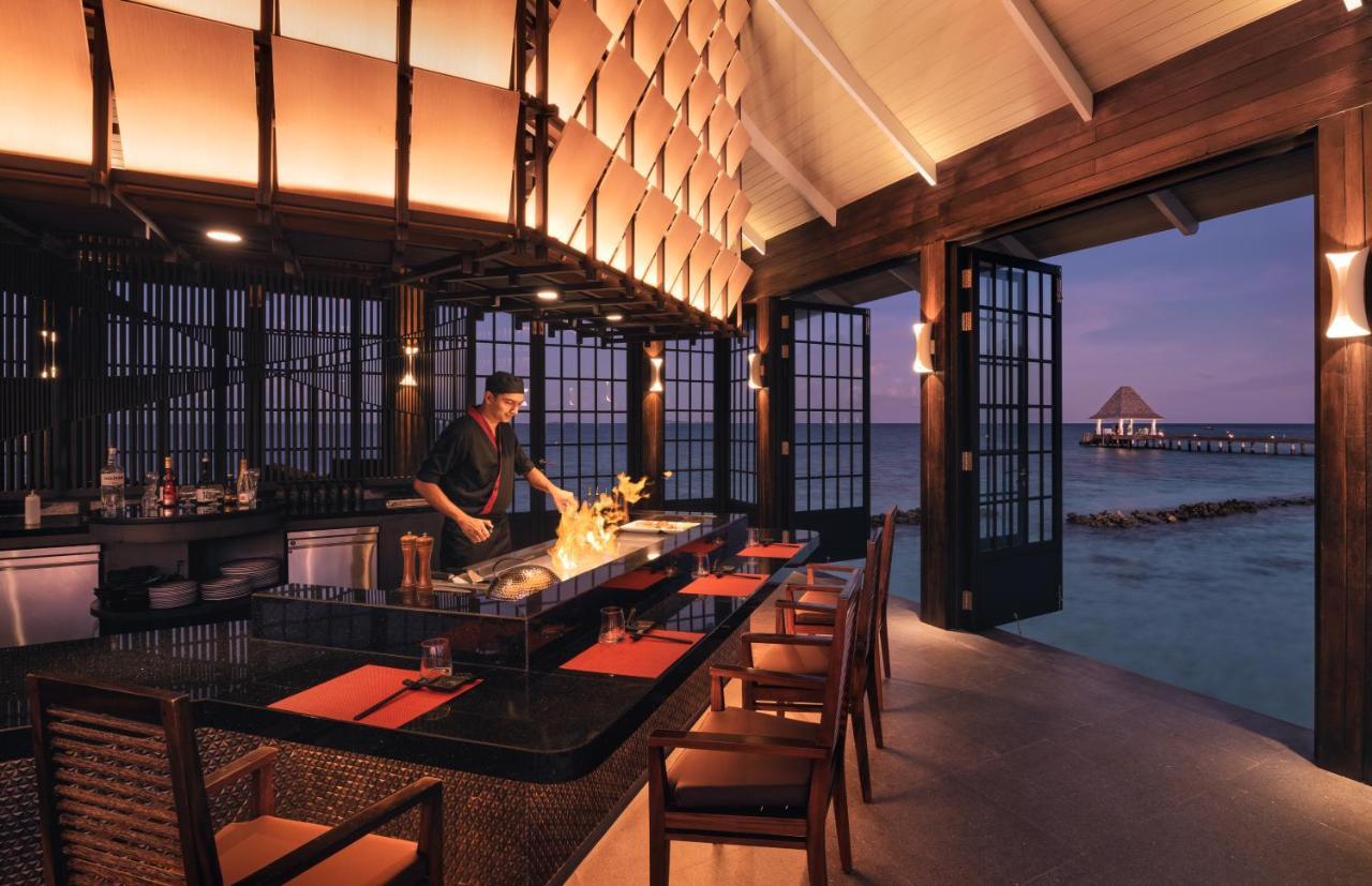 Nova Maldives Hotel Dhangethi Exterior foto