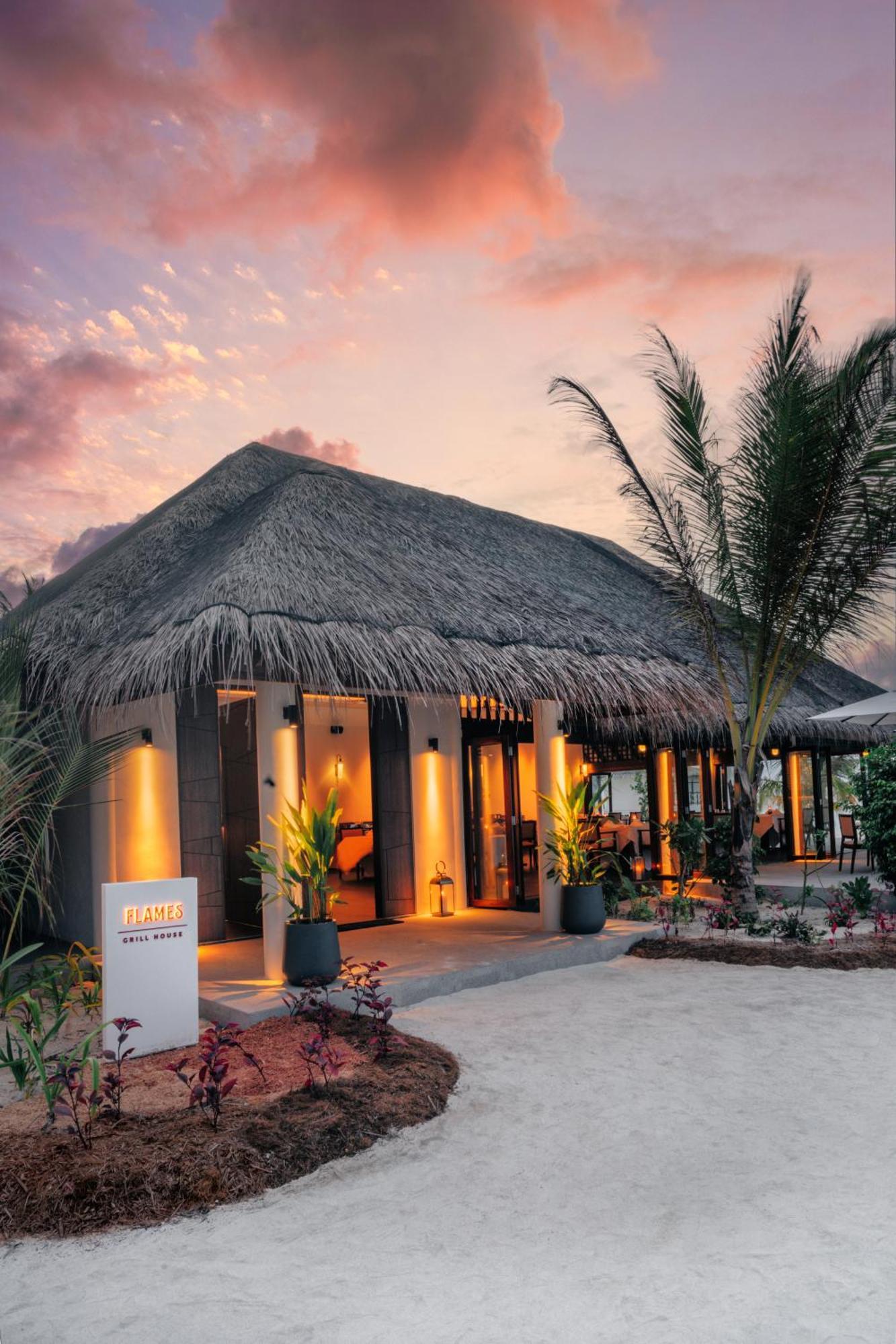 Nova Maldives Hotel Dhangethi Exterior foto