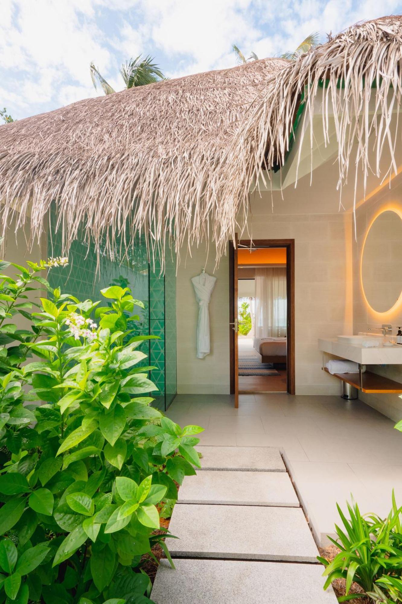 Nova Maldives Hotel Dhangethi Exterior foto